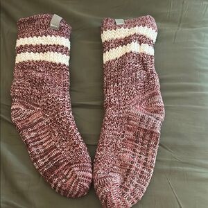 *4/$15*  Bench Red & White Knit Socks